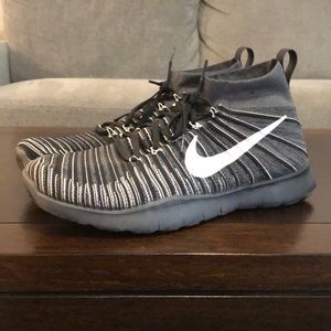 Nike Free Train Force Flynit Shoes